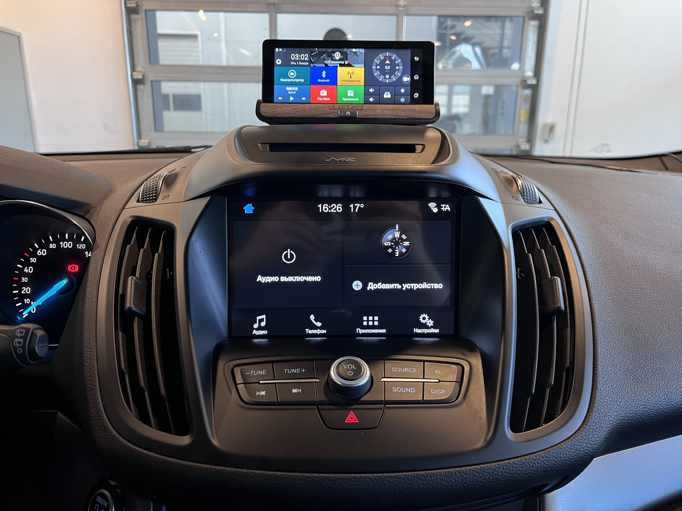 FORD KUGA