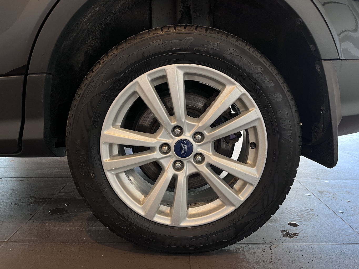 FORD KUGA