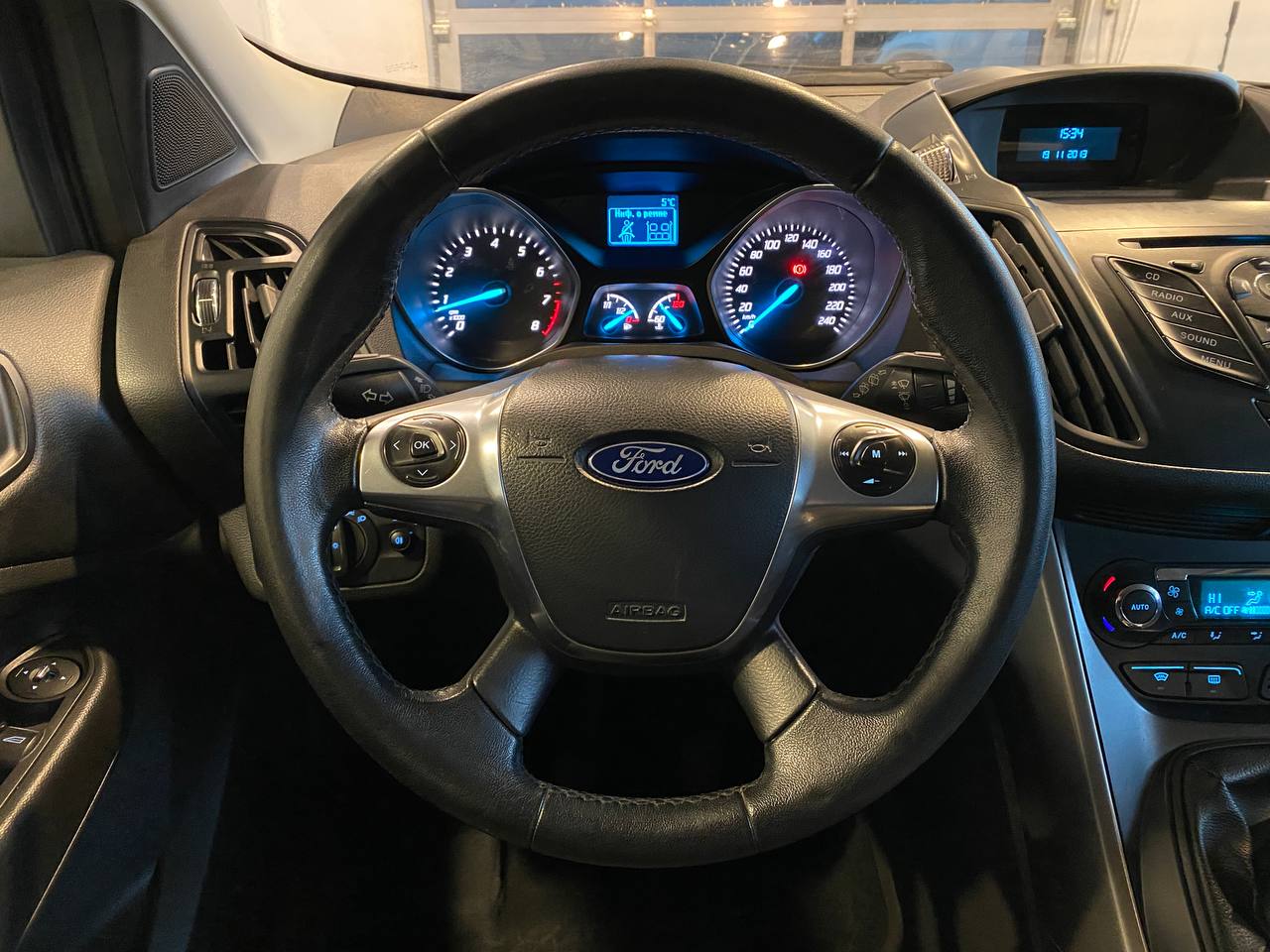 FORD Kuga