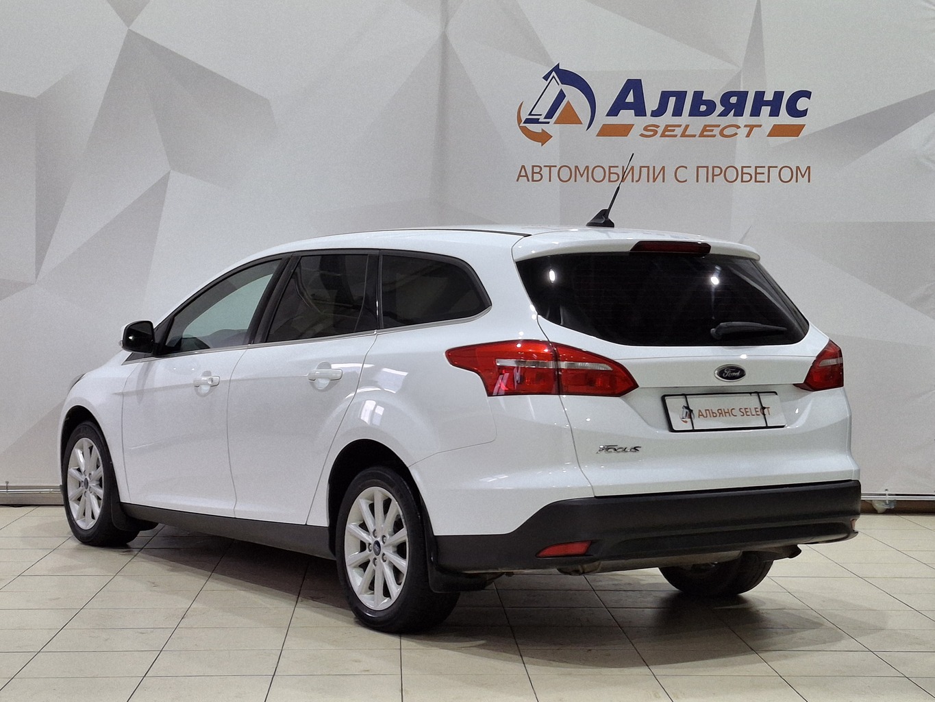 FORD FOCUS