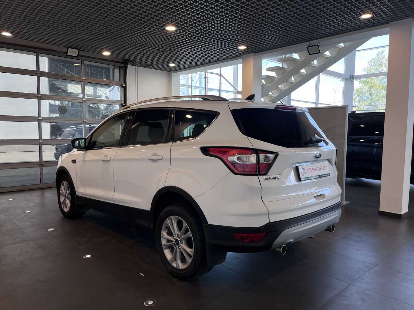FORD KUGA
