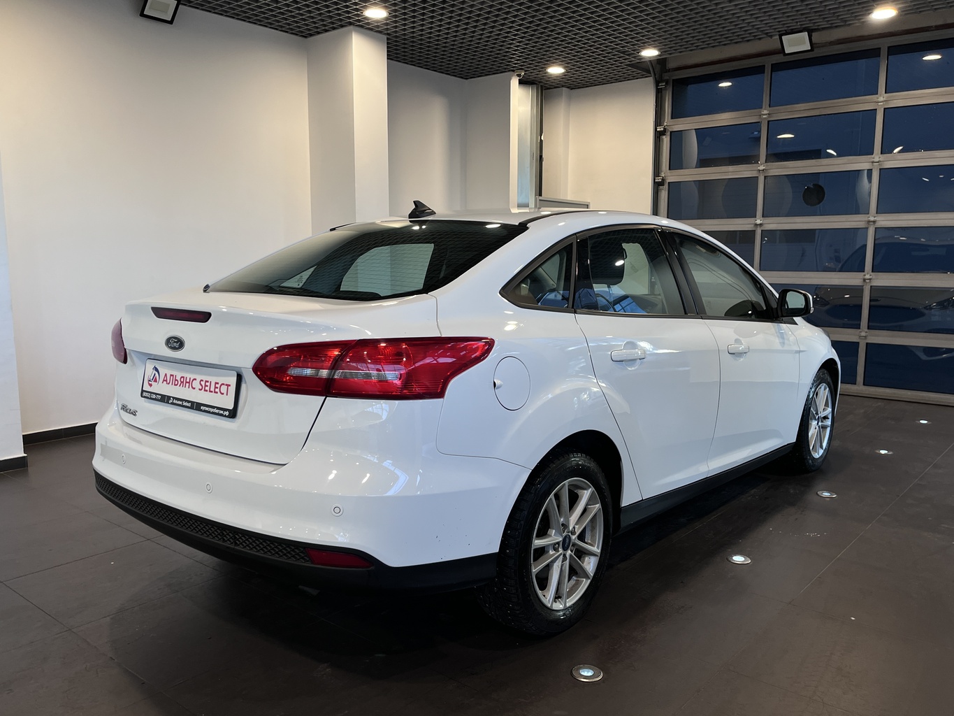 FORD FOCUS