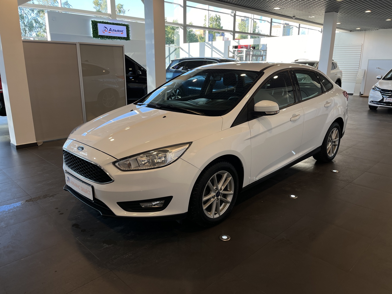 FORD FOCUS