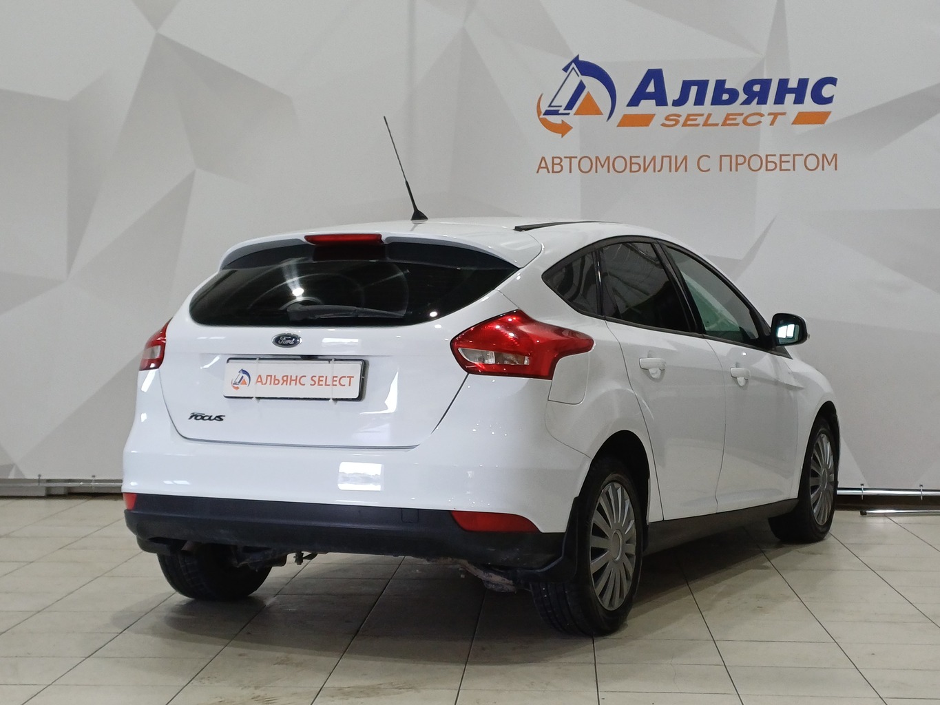 FORD FOCUS