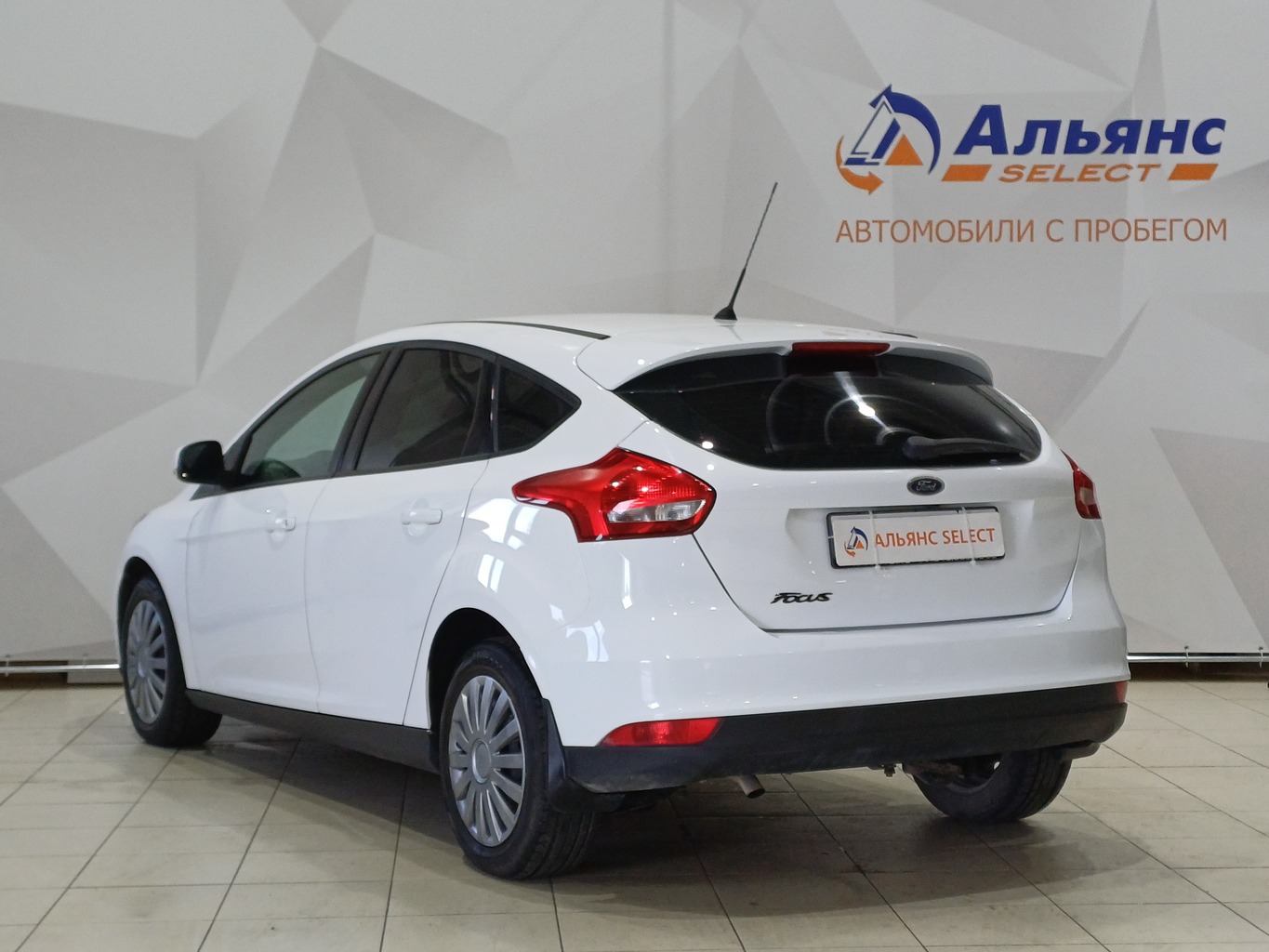 FORD FOCUS