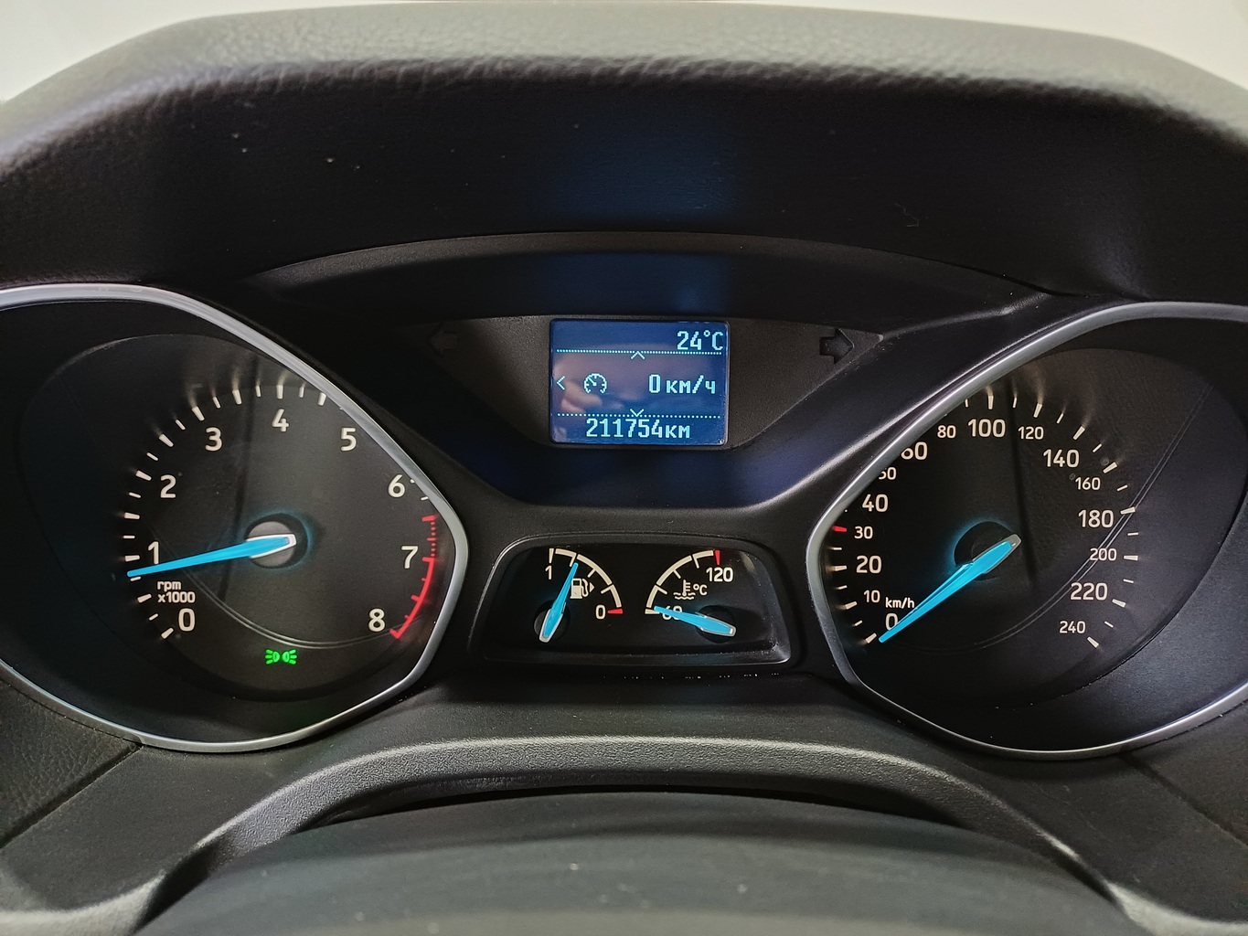 FORD FOCUS