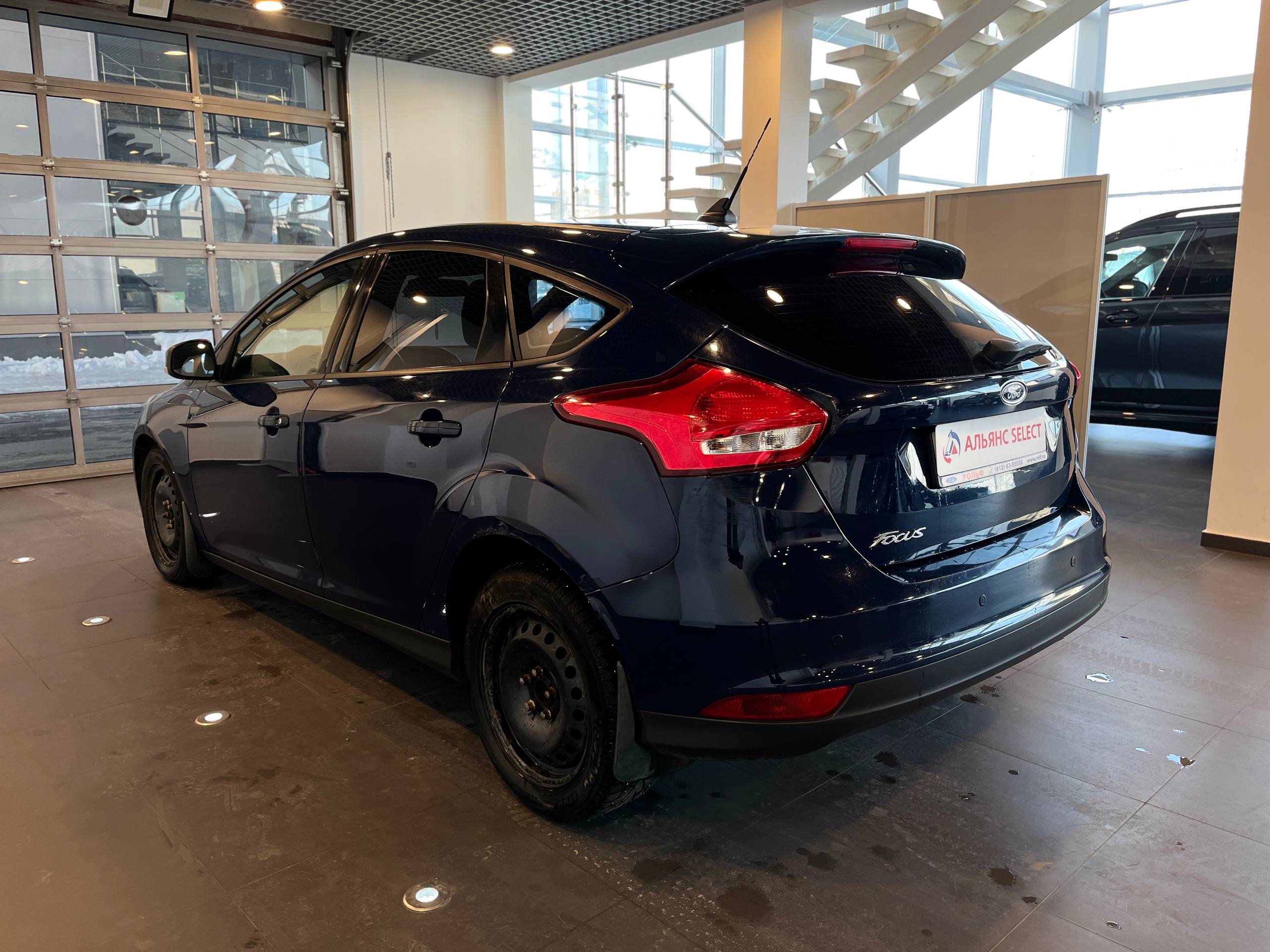 FORD FOCUS