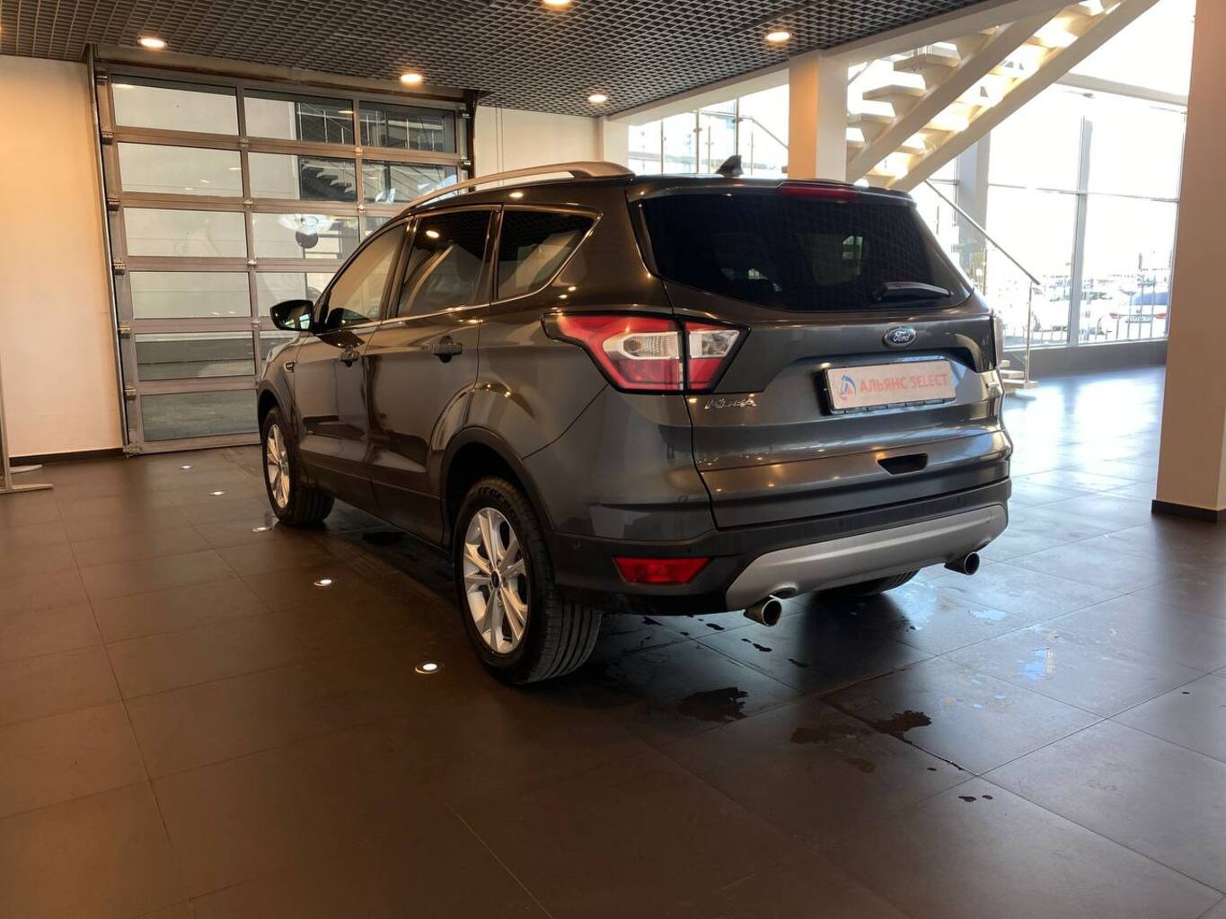 FORD KUGA