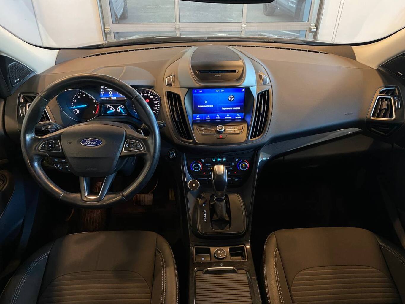 FORD KUGA