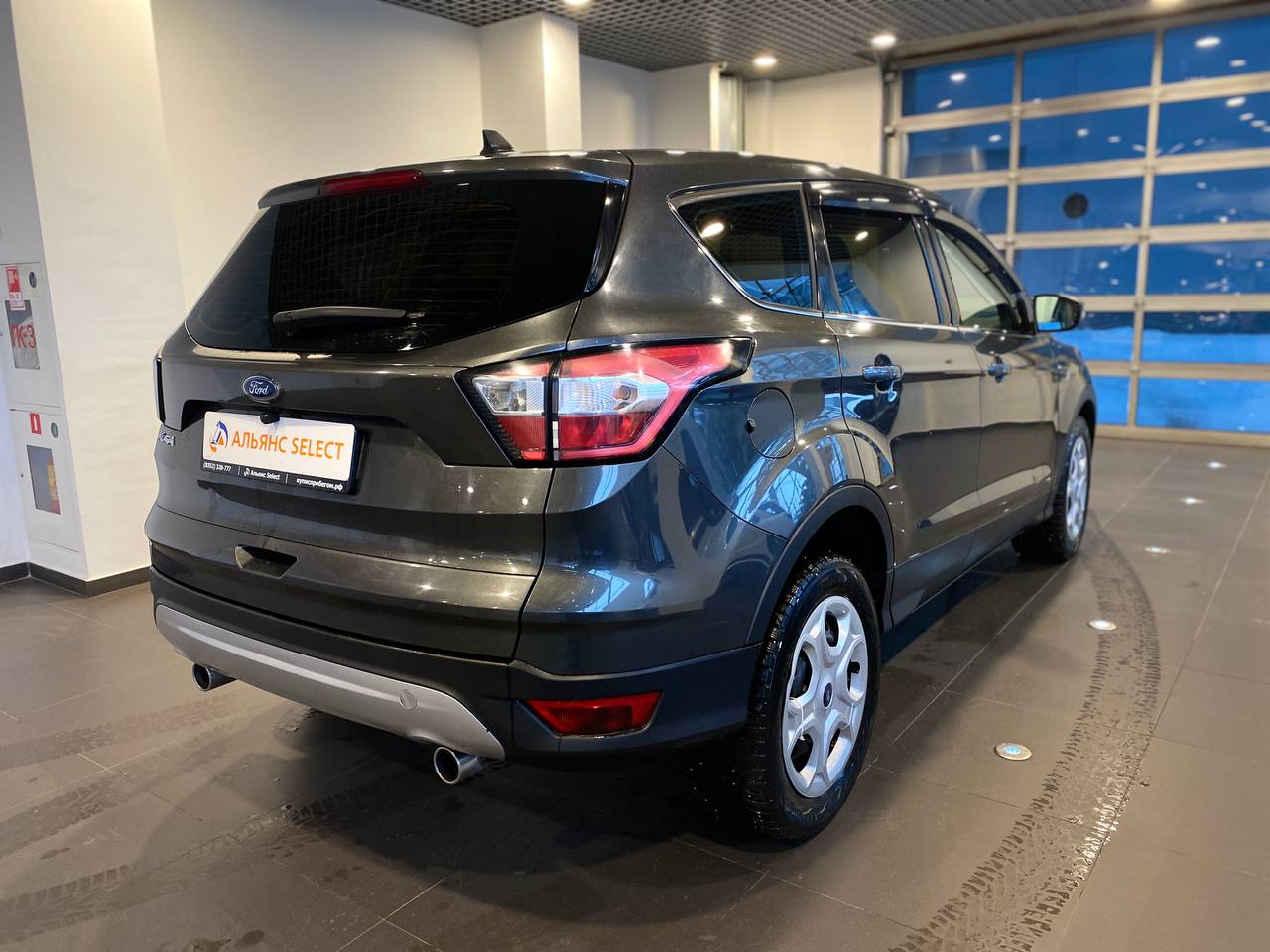 FORD KUGA