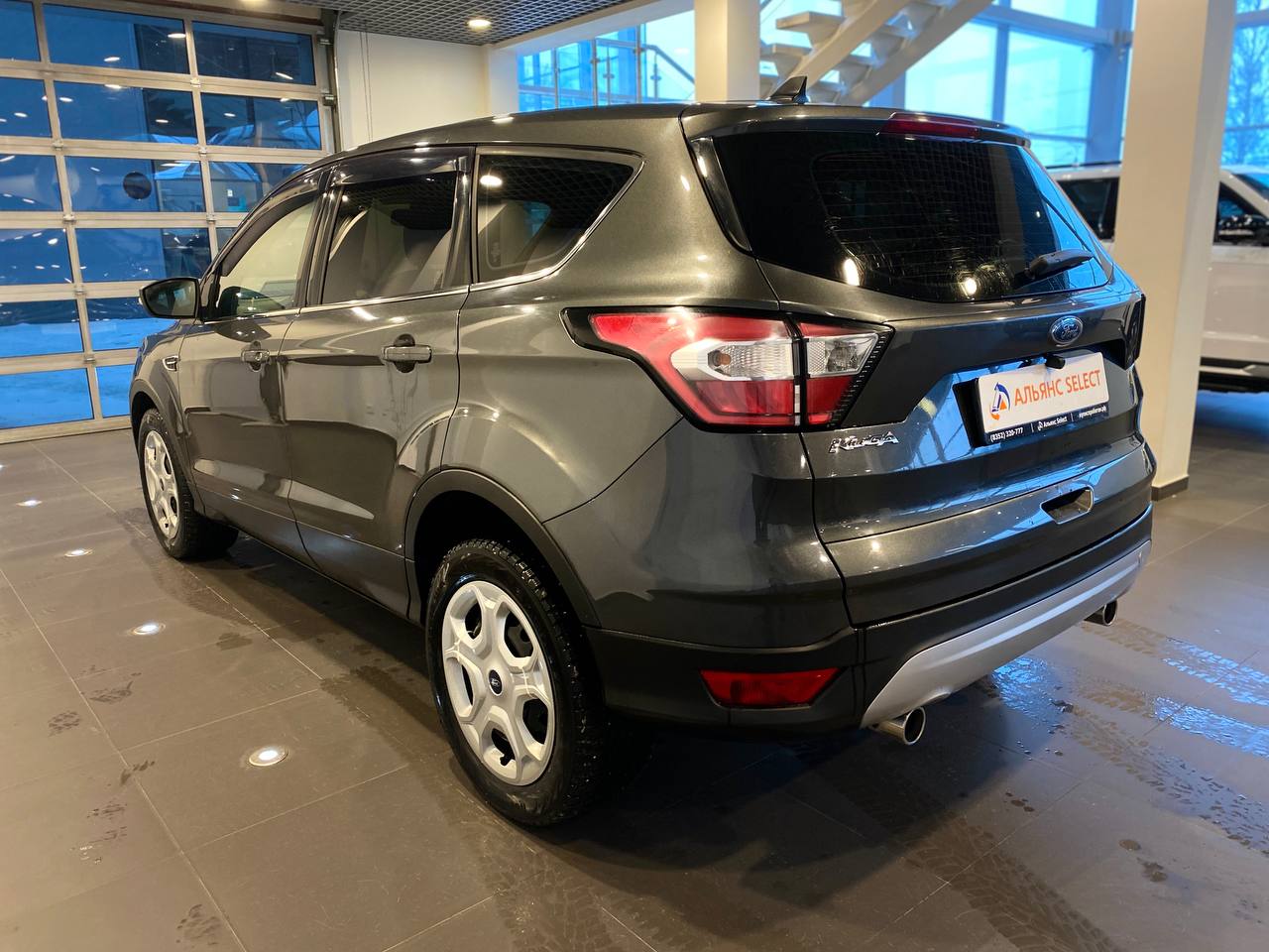 FORD KUGA