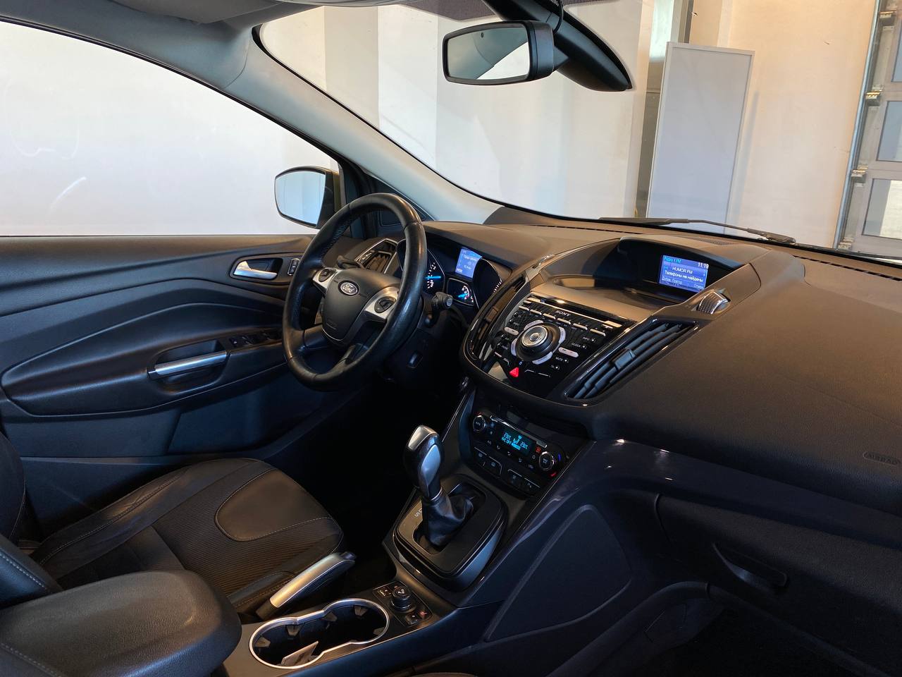 FORD KUGA