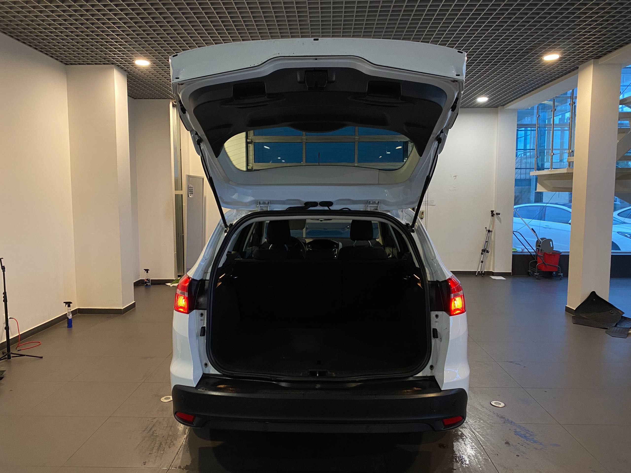 FORD FOCUS