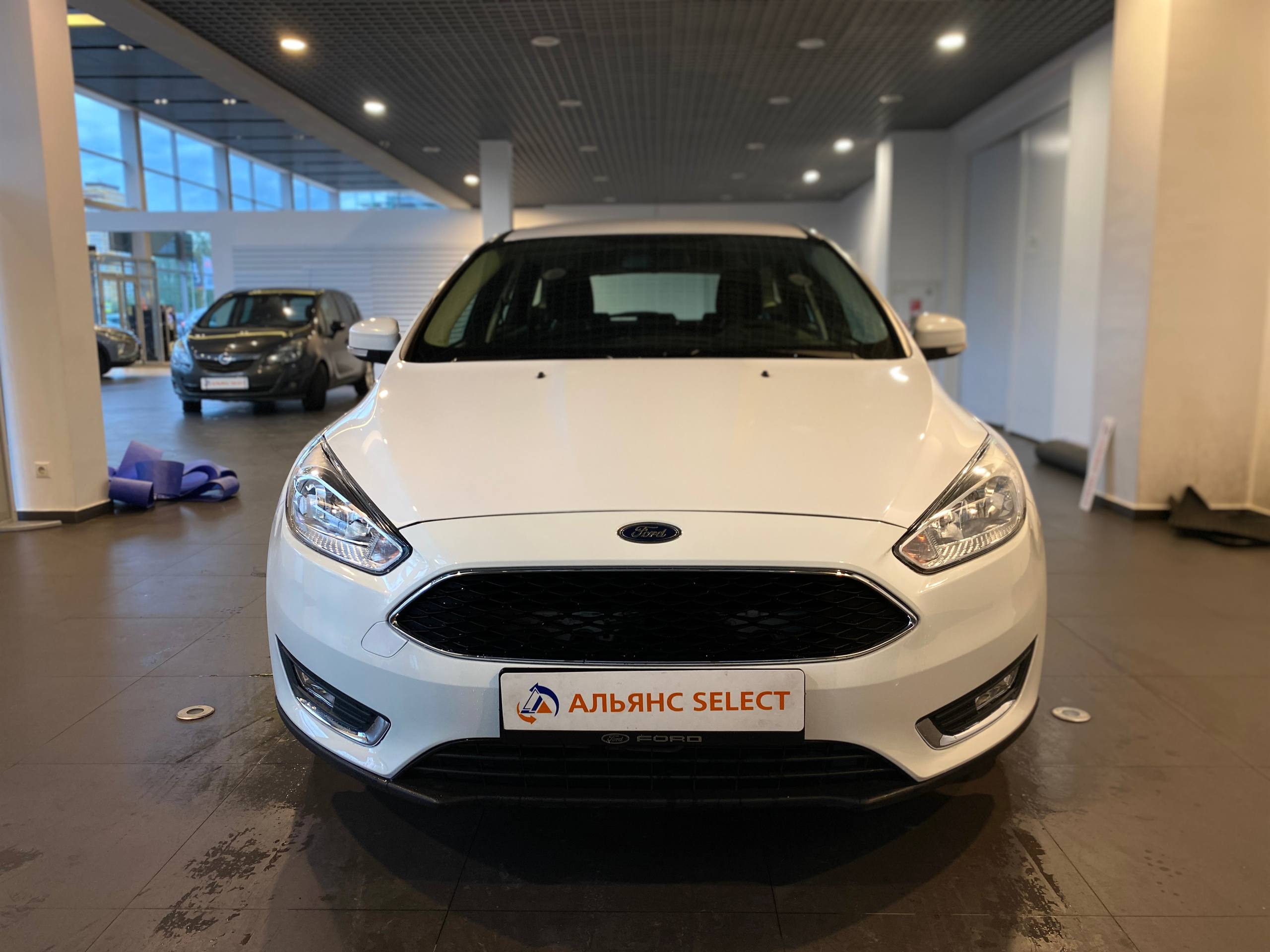 FORD FOCUS