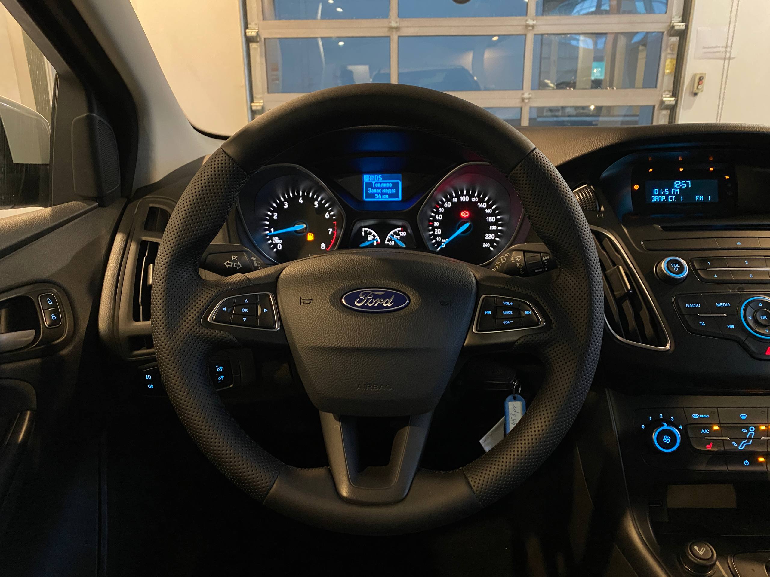 FORD FOCUS