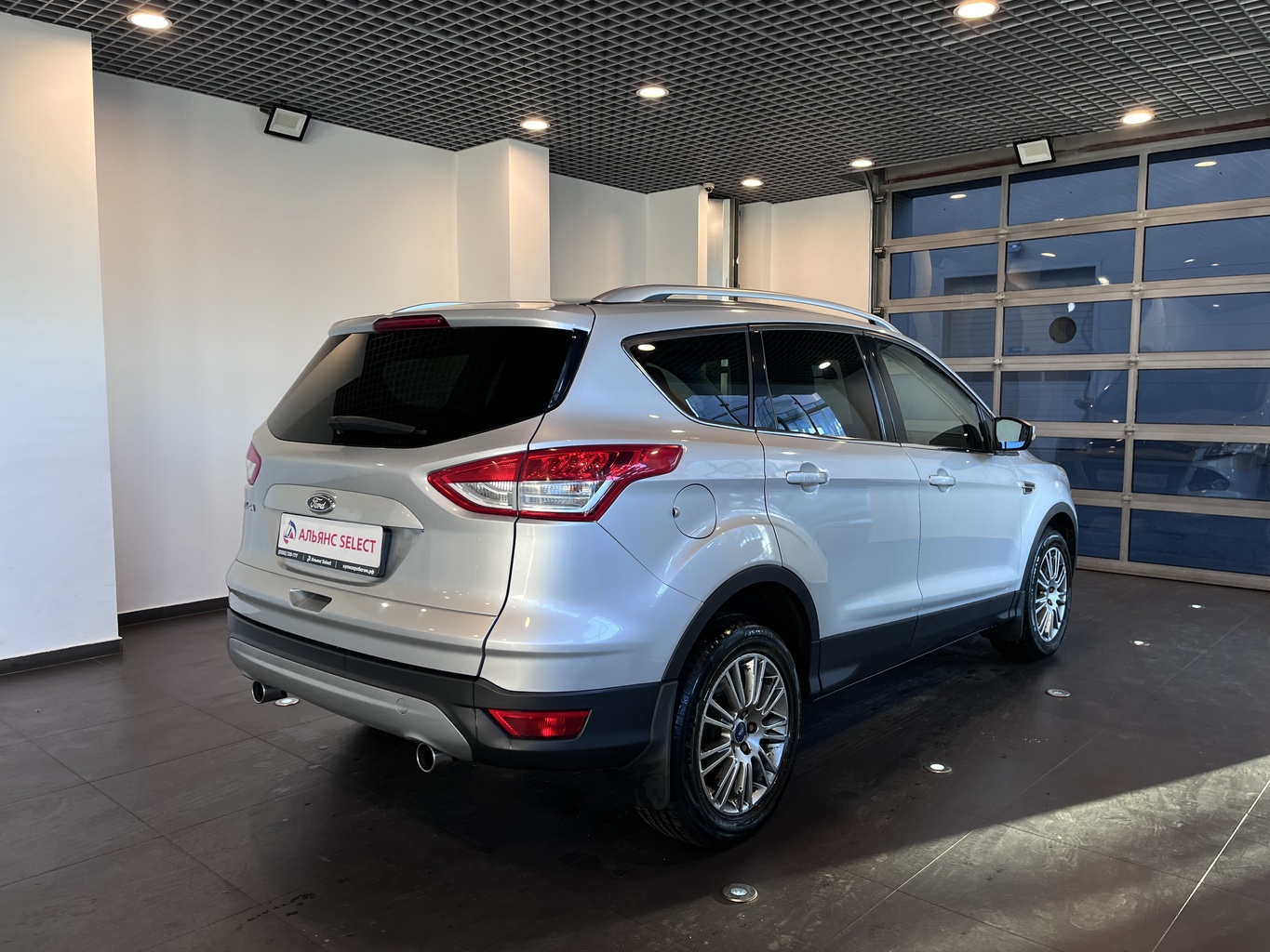 FORD KUGA