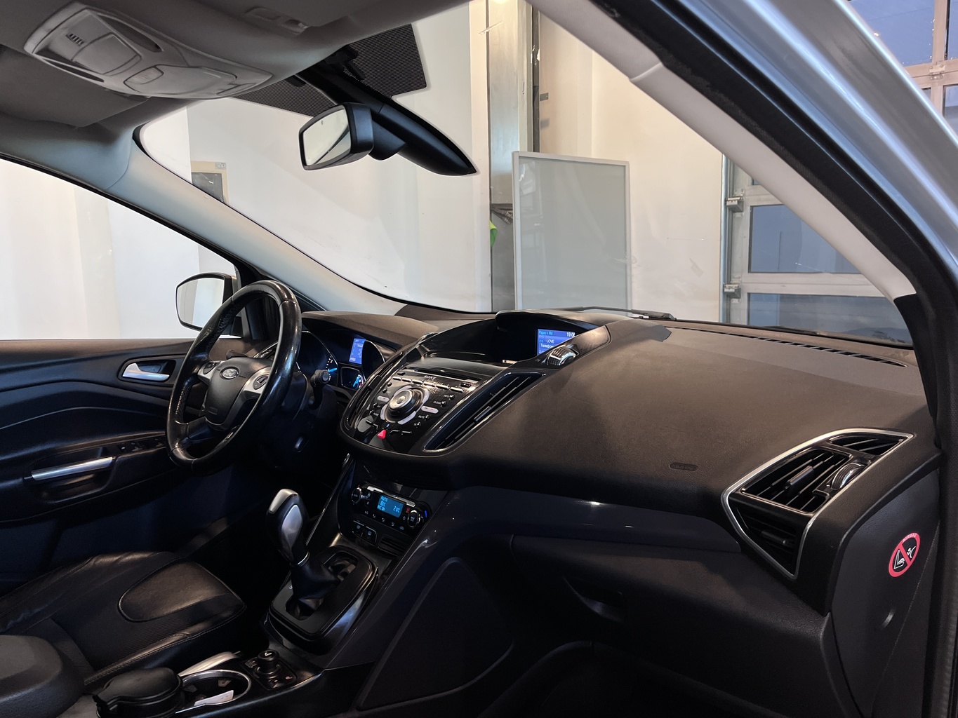 FORD KUGA