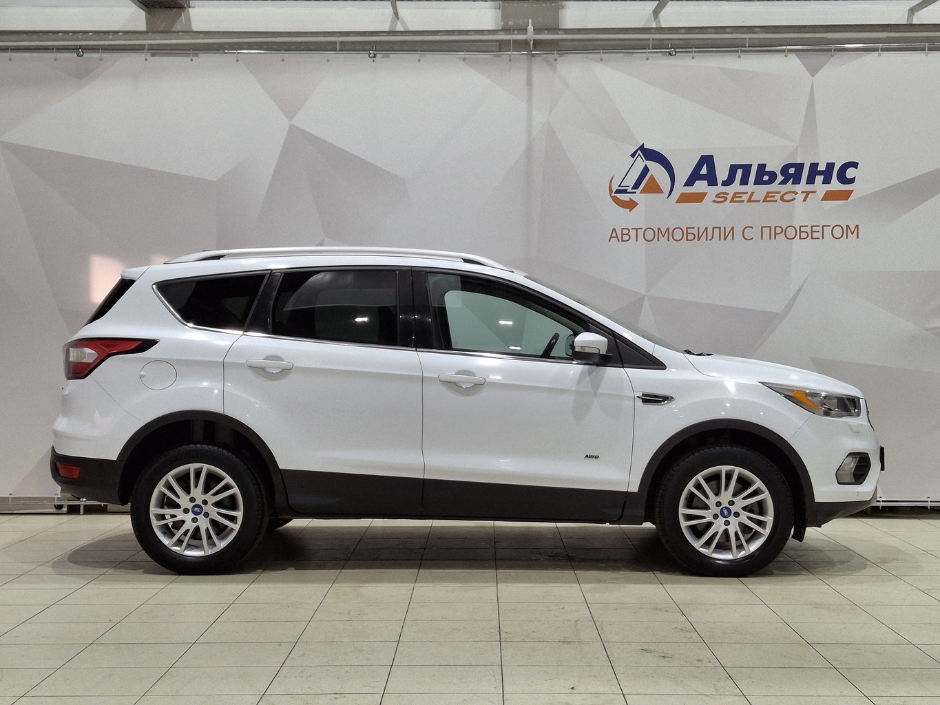 FORD KUGA