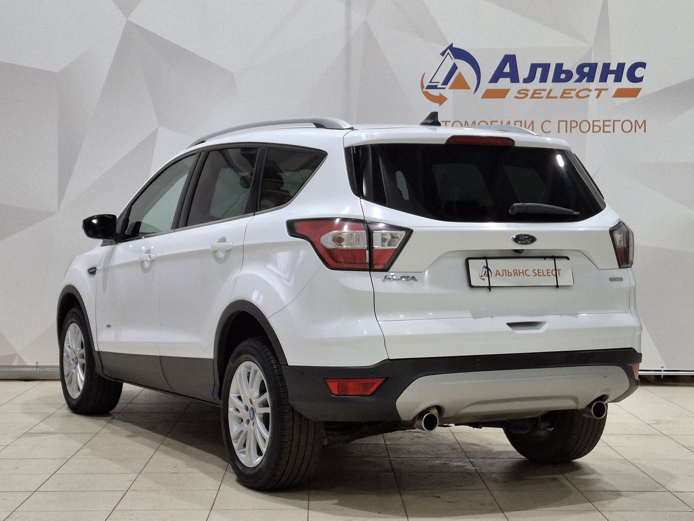 FORD KUGA