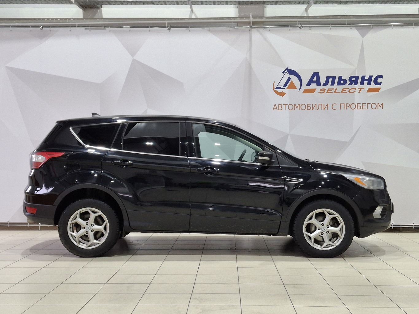 FORD KUGA