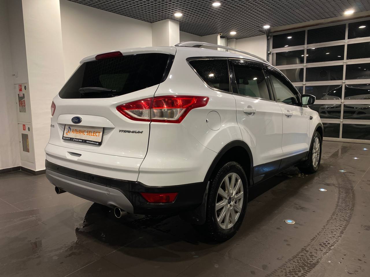 FORD KUGA