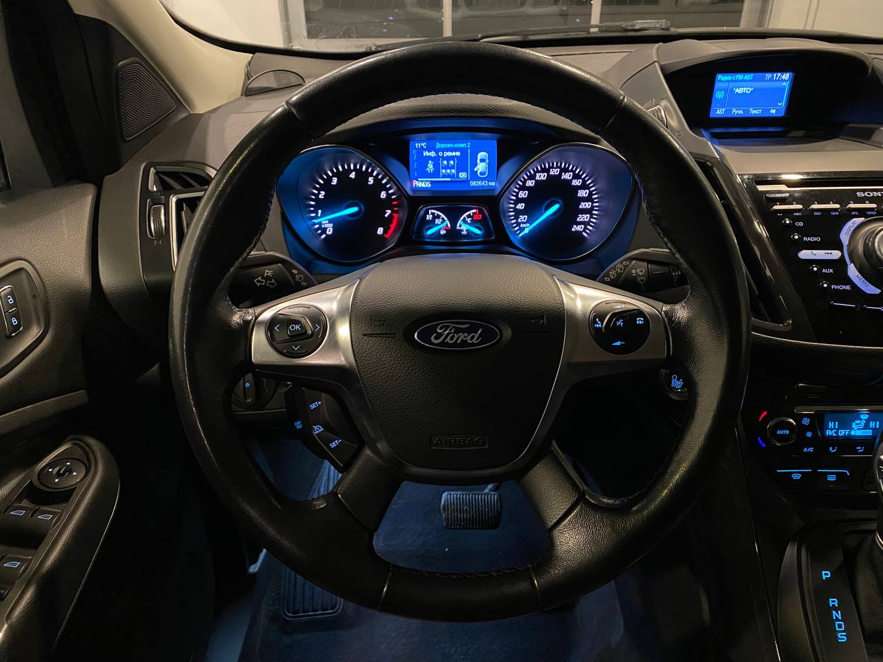 FORD KUGA