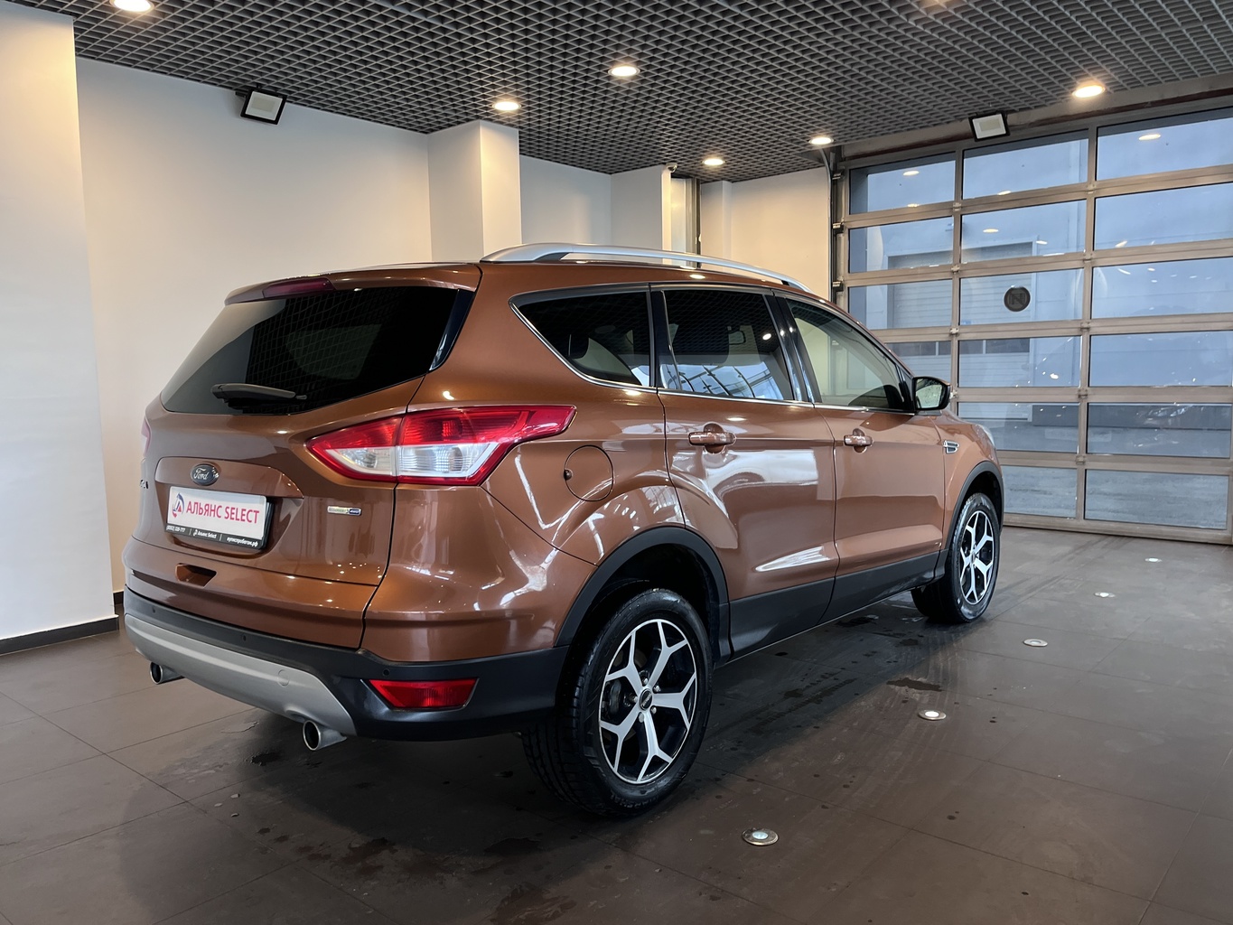 FORD KUGA