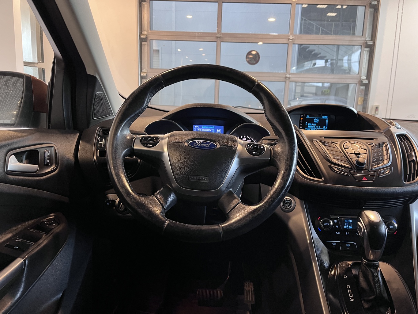 FORD KUGA