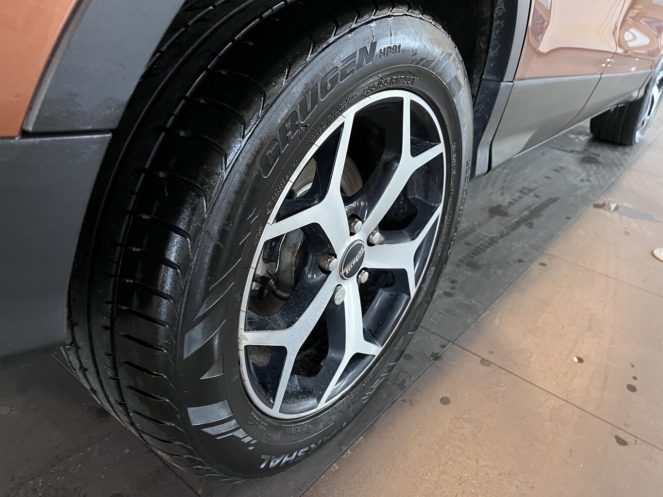 FORD KUGA