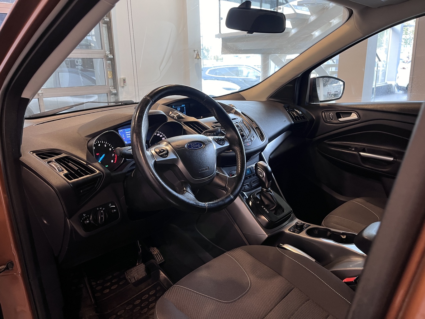 FORD KUGA