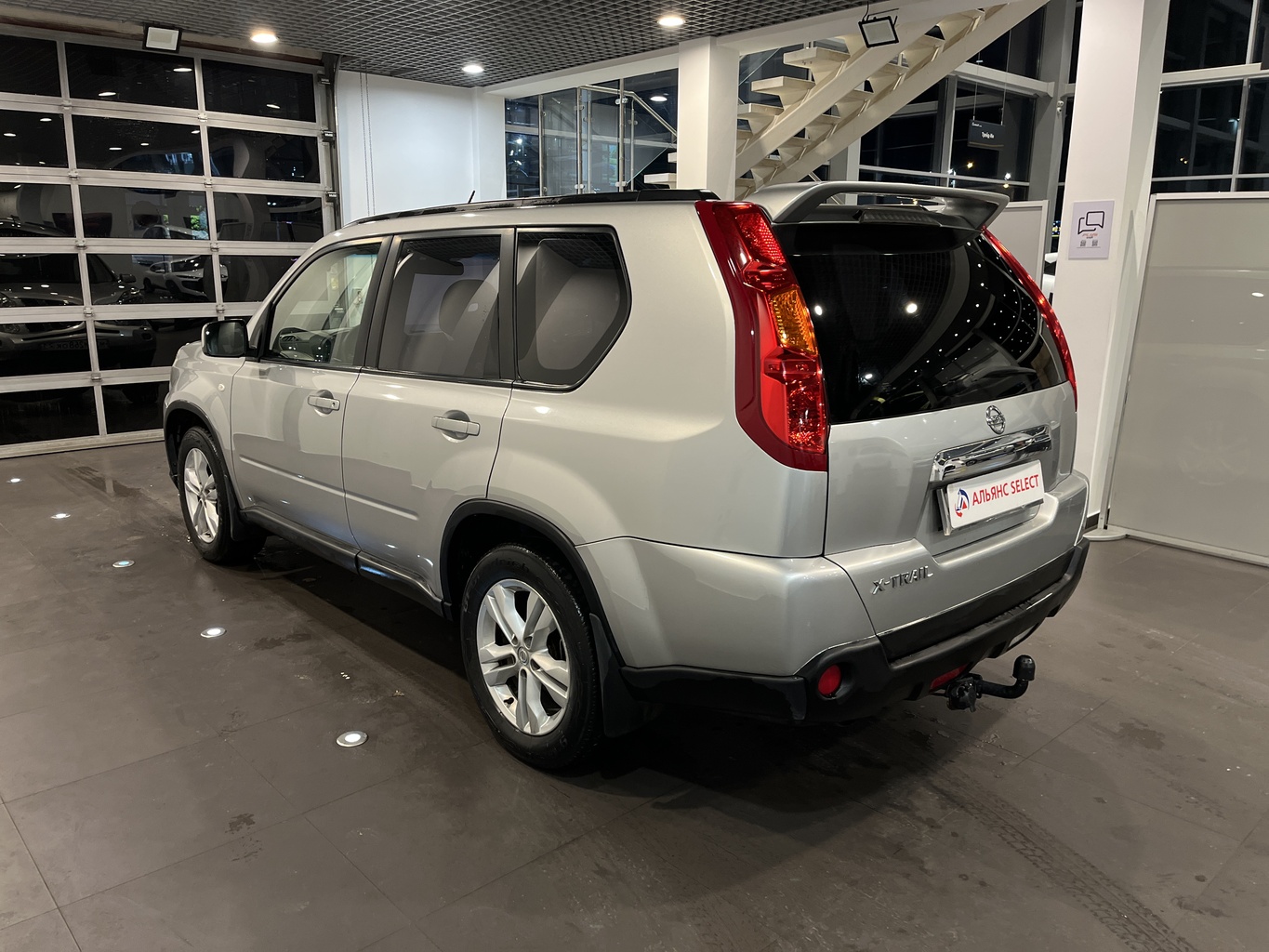 NISSAN X-TRAIL