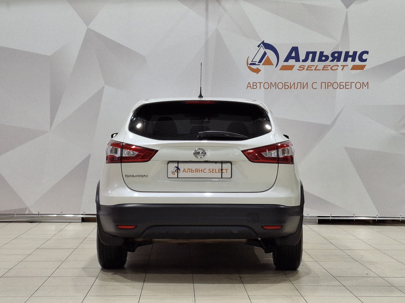 NISSAN QASHQAI 2015 г.