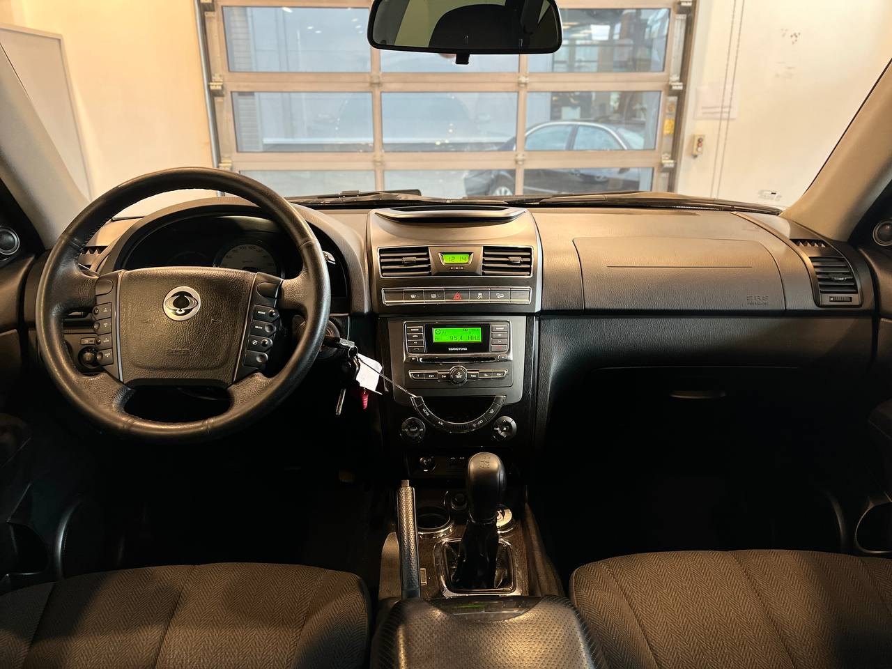 SSANGYONG REXTON