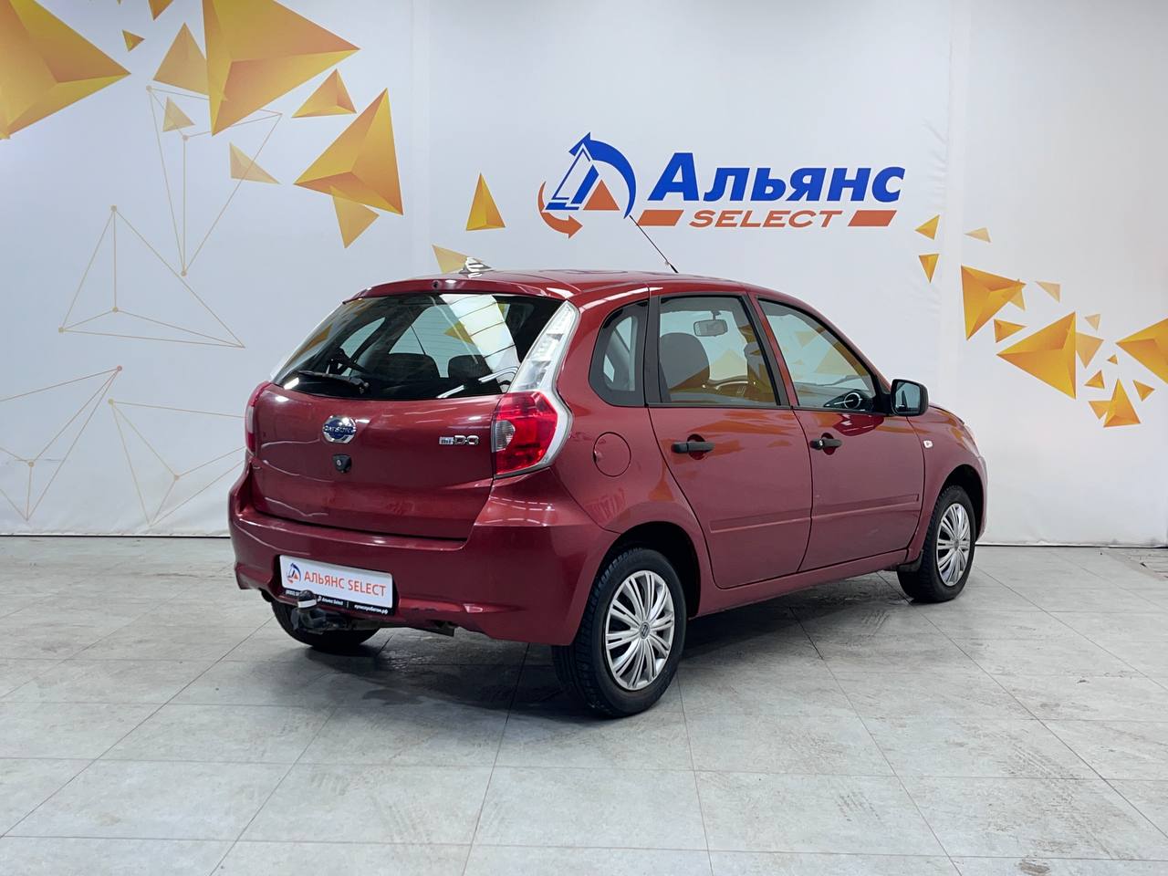 DATSUN MI-DO