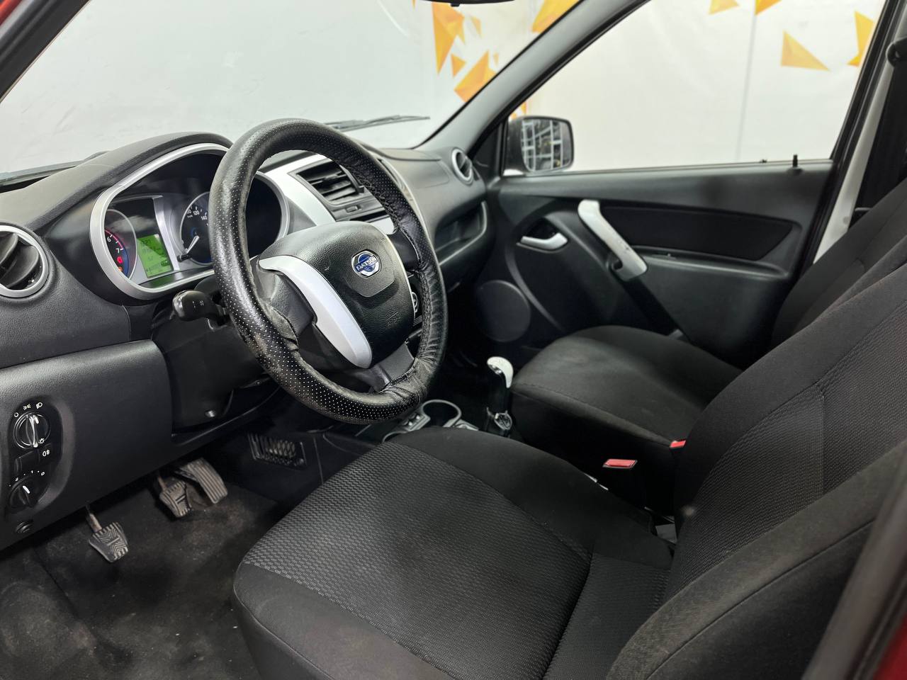 DATSUN MI-DO
