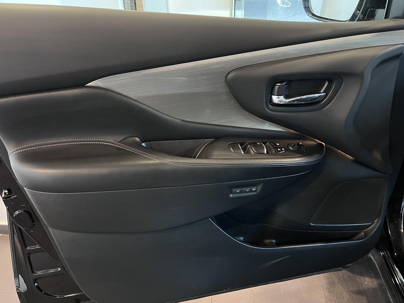NISSAN MURANO Z52