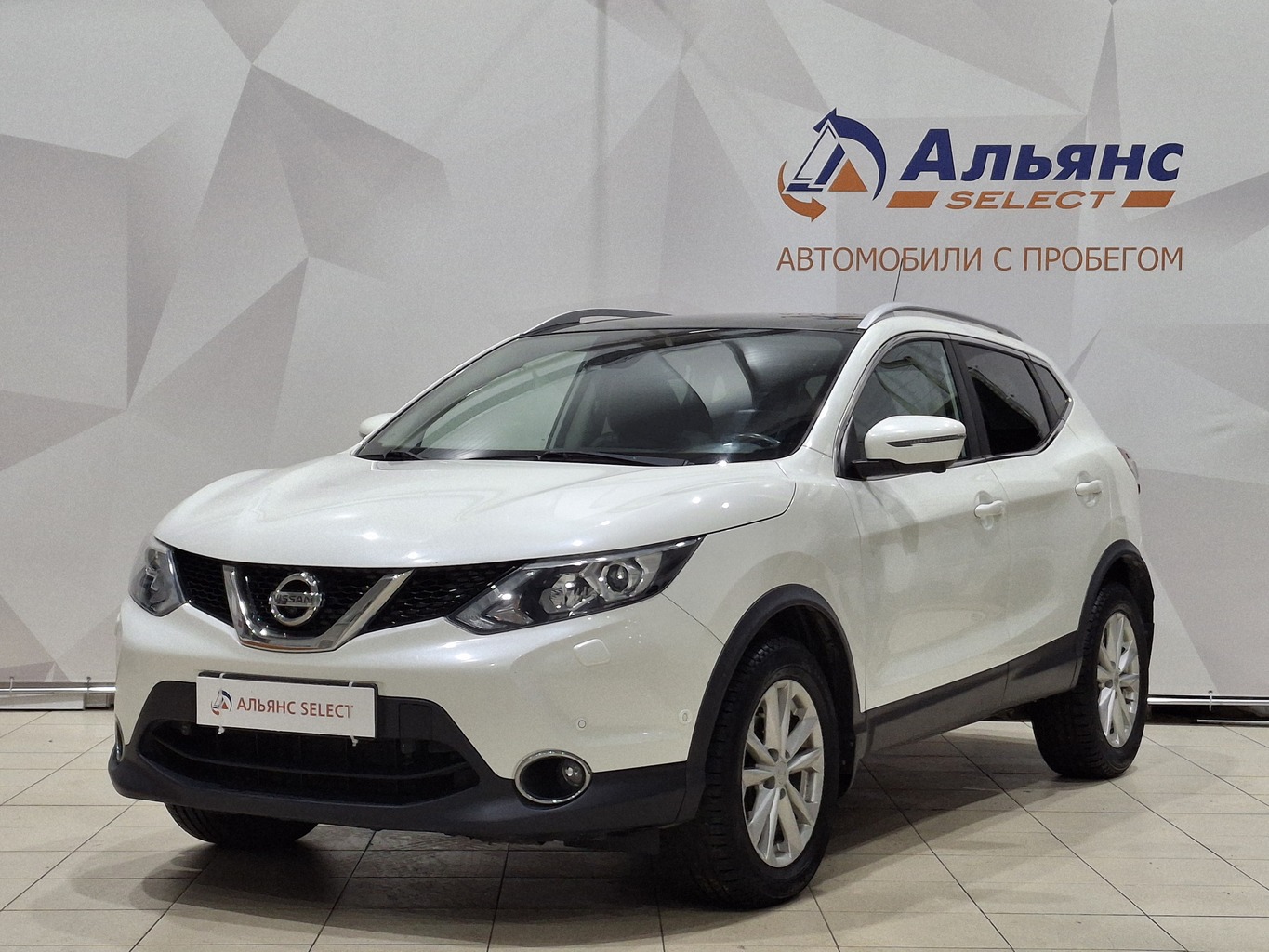 NISSAN QASHQAI 2016 г.