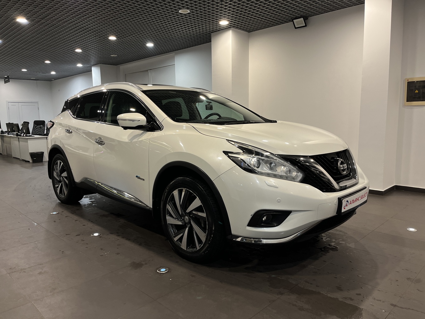 NISSAN MURANO Z52