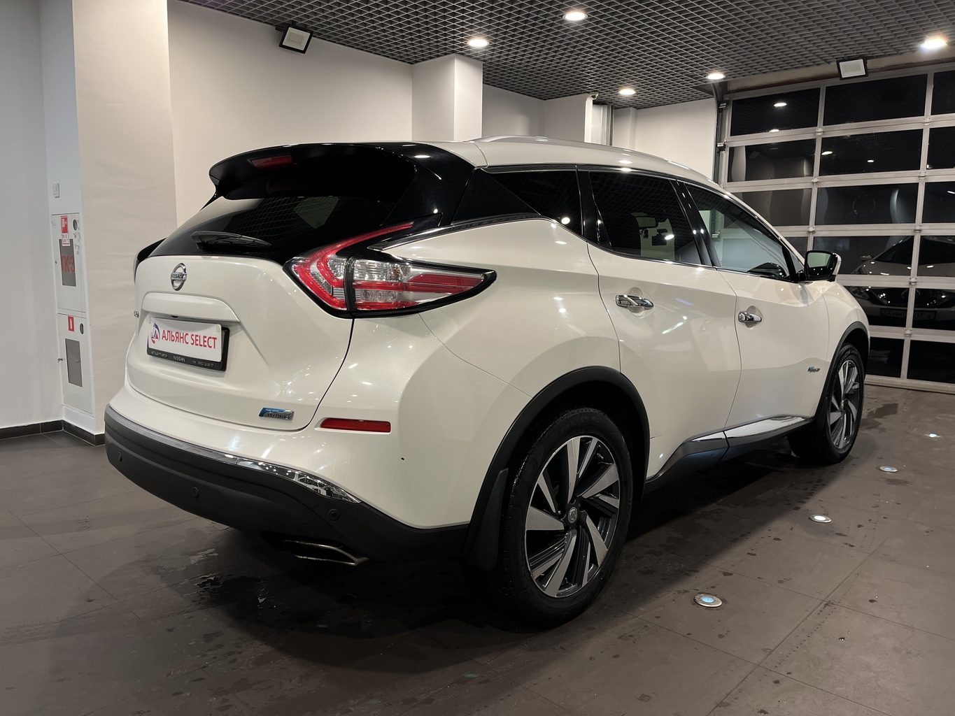 NISSAN MURANO Z52