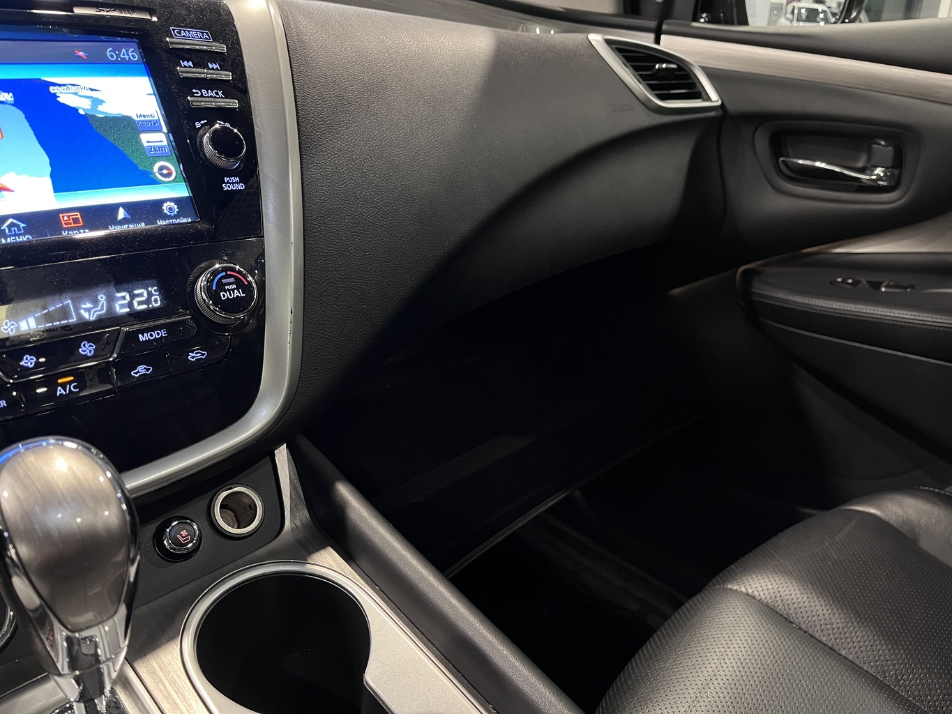 NISSAN MURANO Z52