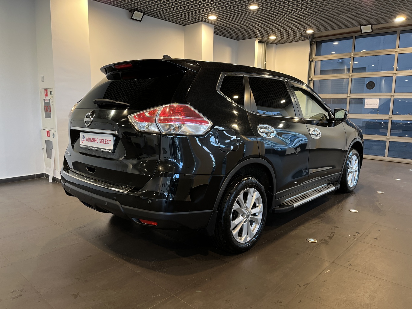 NISSAN X-TRAIL