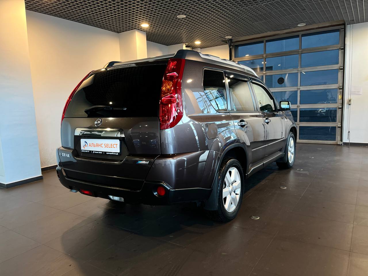 NISSAN X-TRAIL