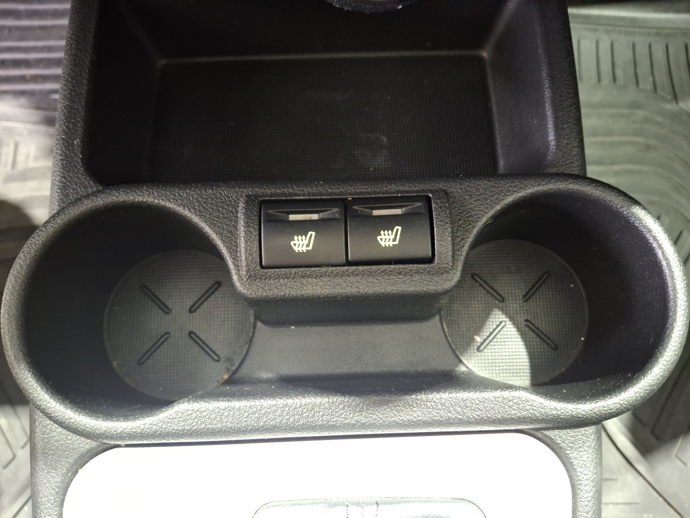 DATSUN MI-DO