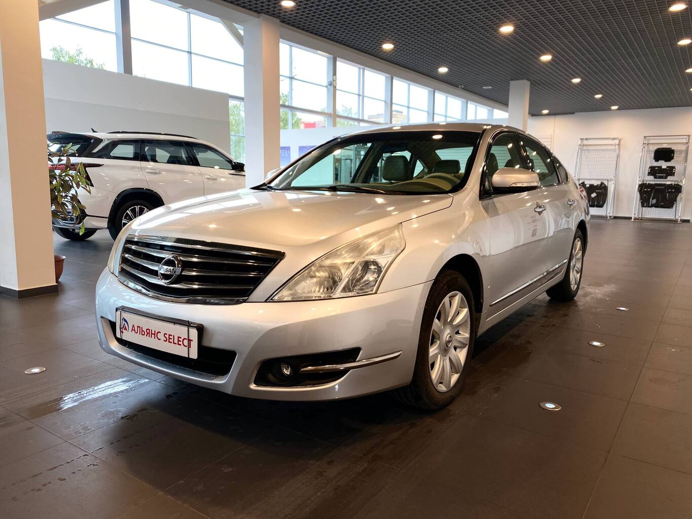 NISSAN TEANA