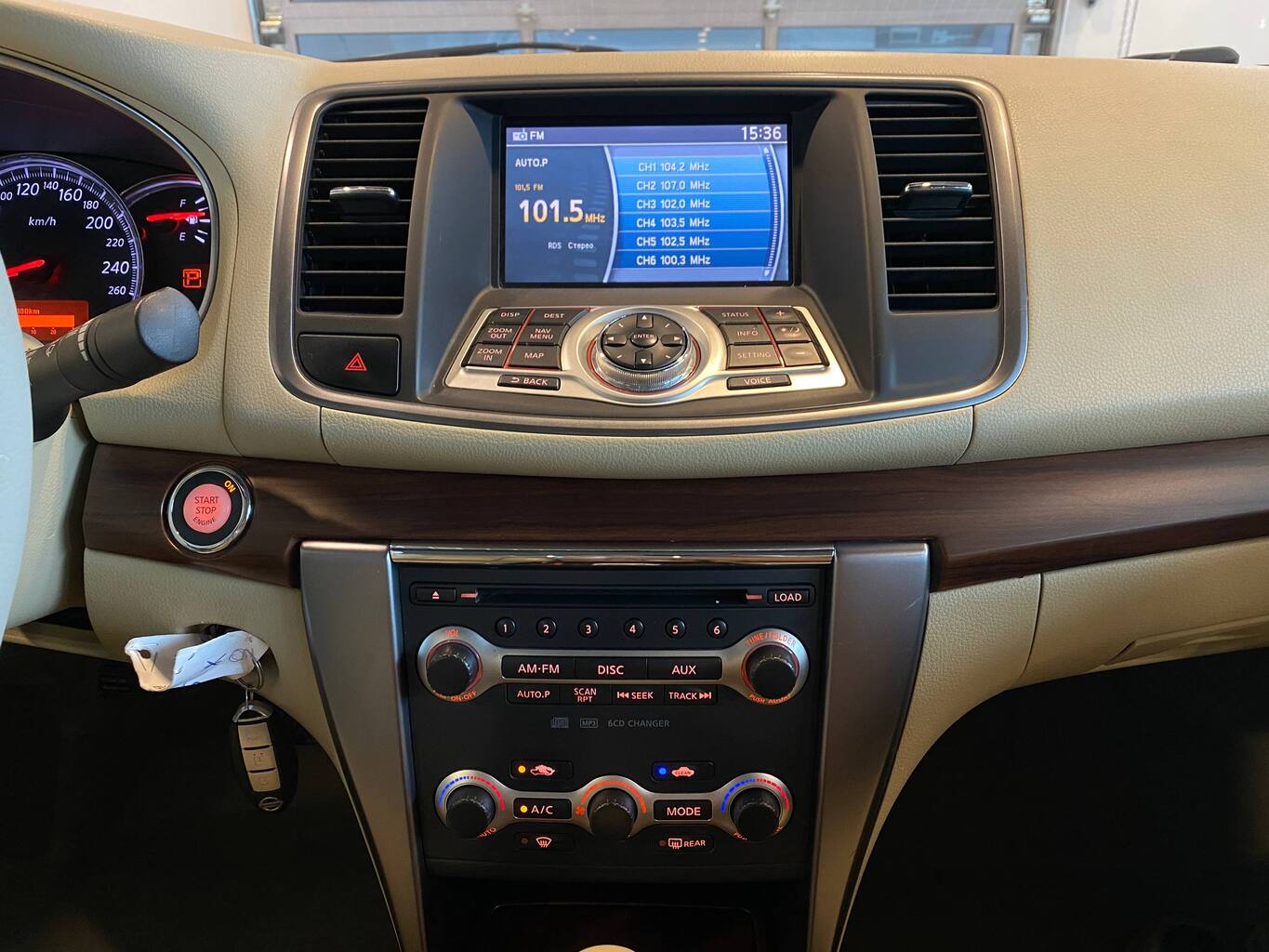 NISSAN TEANA