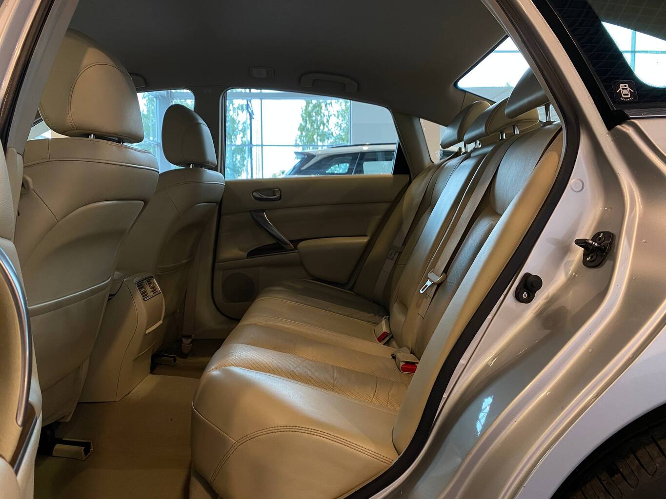 NISSAN TEANA