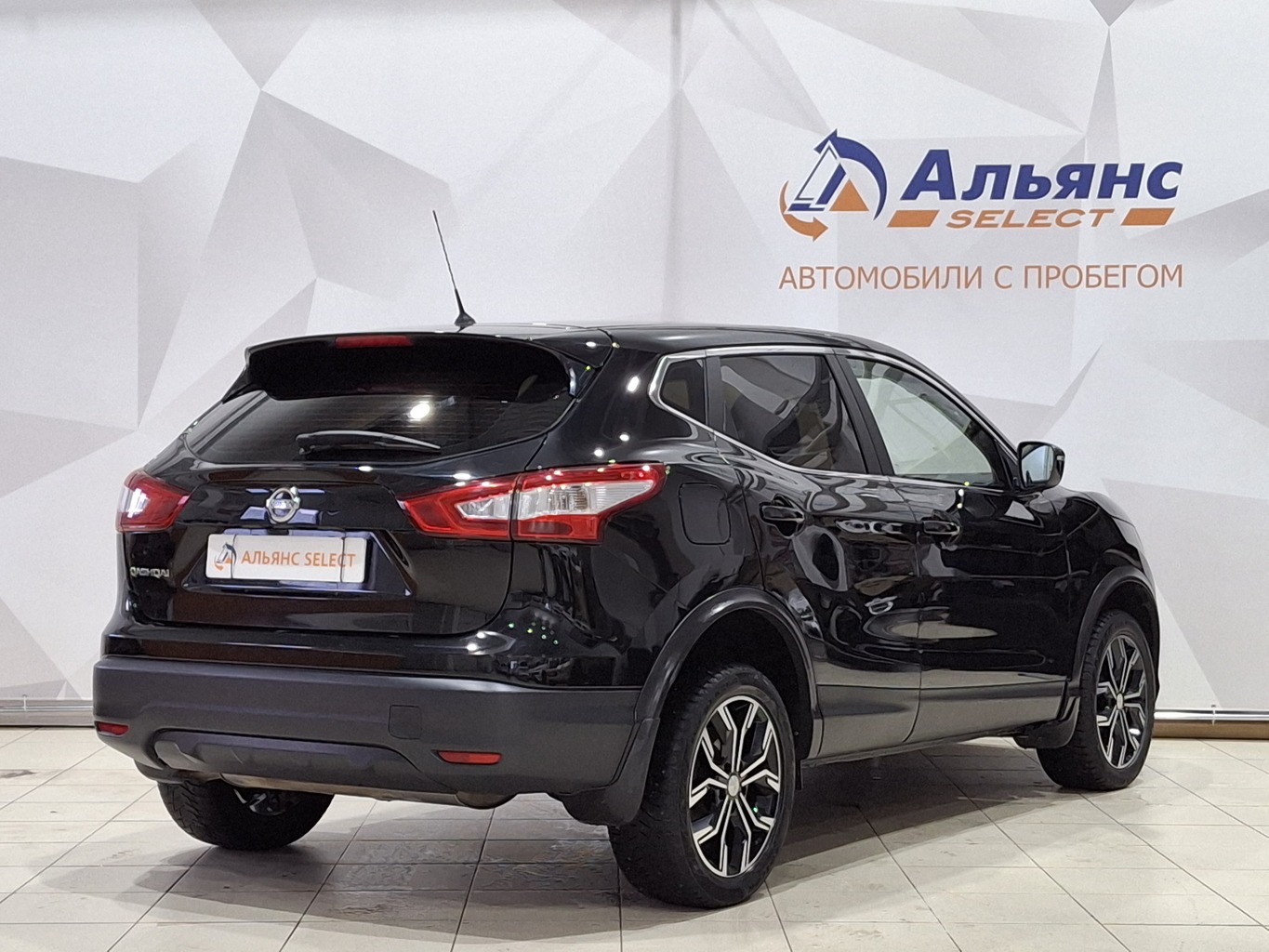 NISSAN QASHQAI 2016 г.