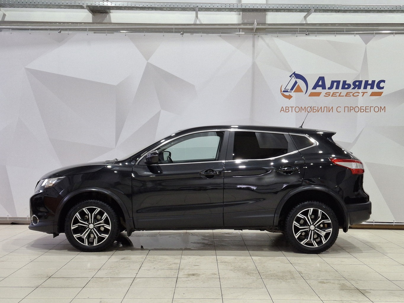 NISSAN QASHQAI 2016 г.