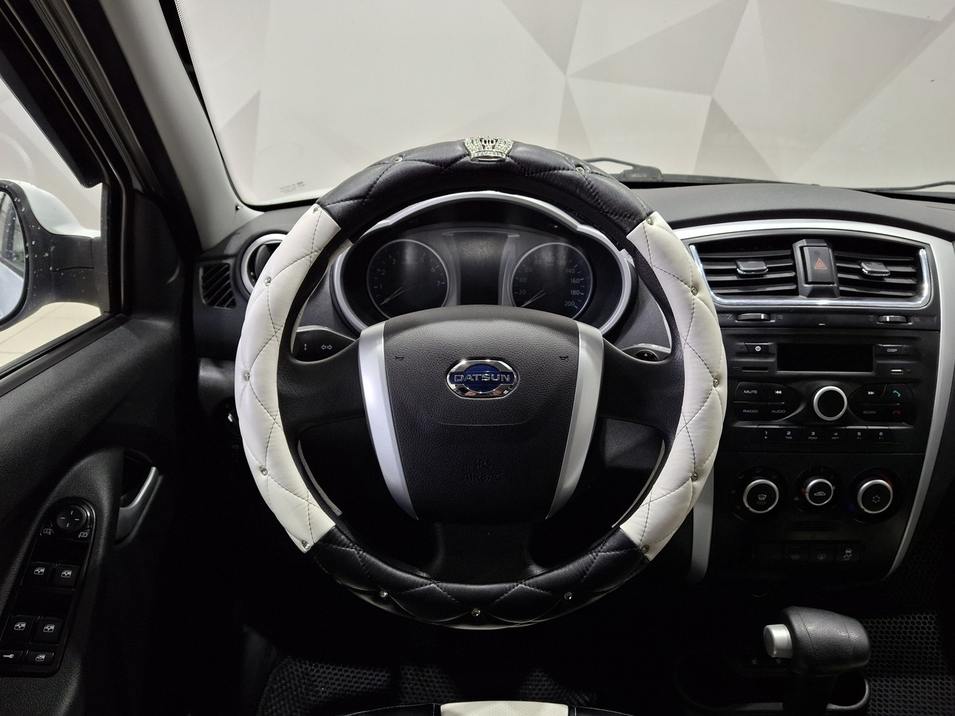 DATSUN MI-DO