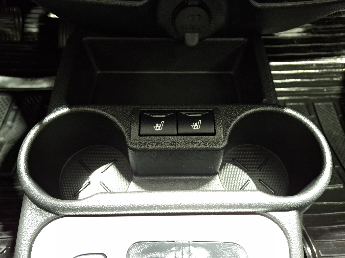 DATSUN MI-DO